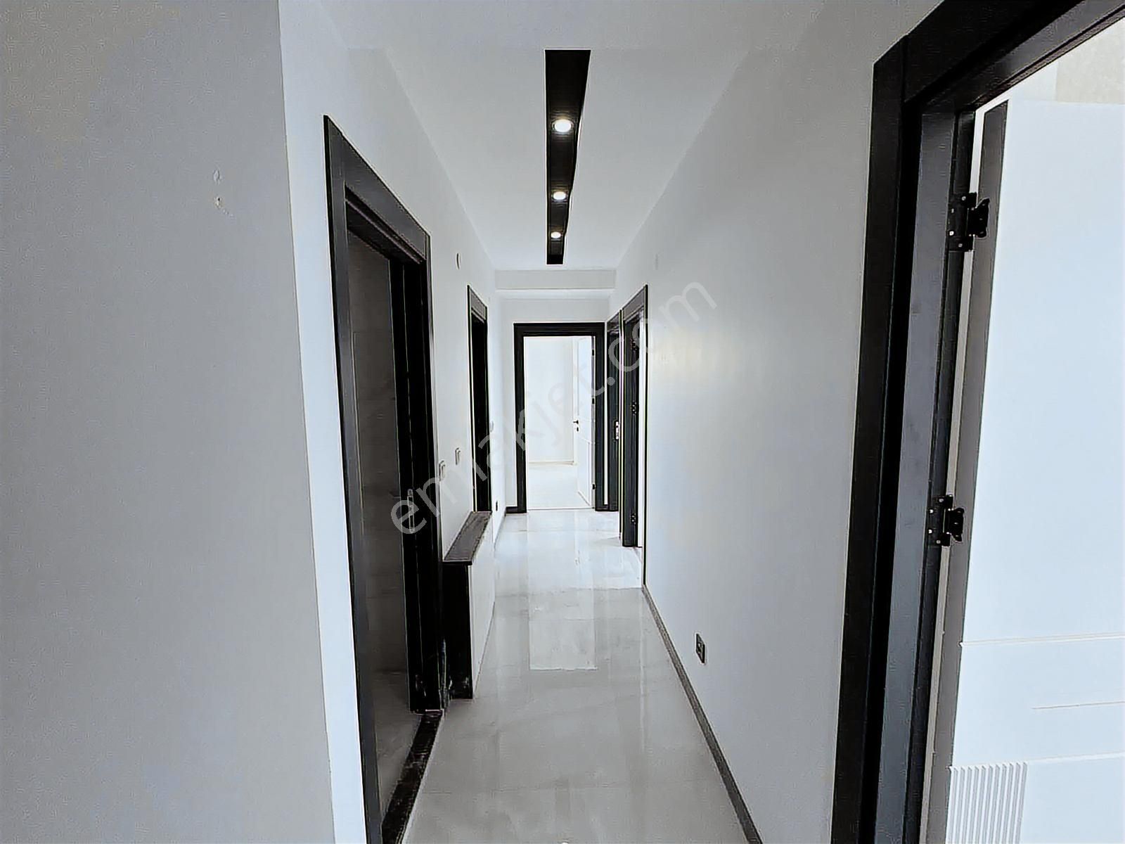 Sağlam Emlaktan Fatih Te Satılık Asansörlü Lüks 4+1daireler - Görsel 20