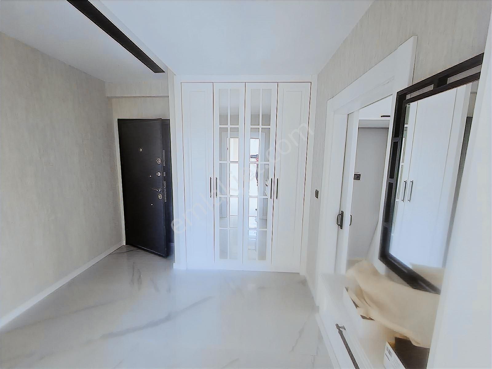 Sağlam Emlaktan Selçukluda Lüks 4+1daire - Görsel 28