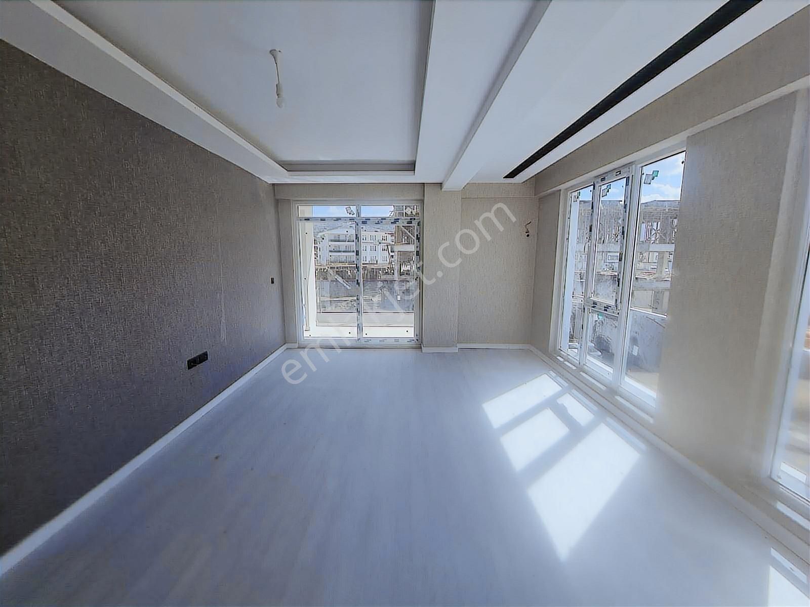 Sağlam Emlaktan Selçukluda Lüks 4+1daire - Görsel 6