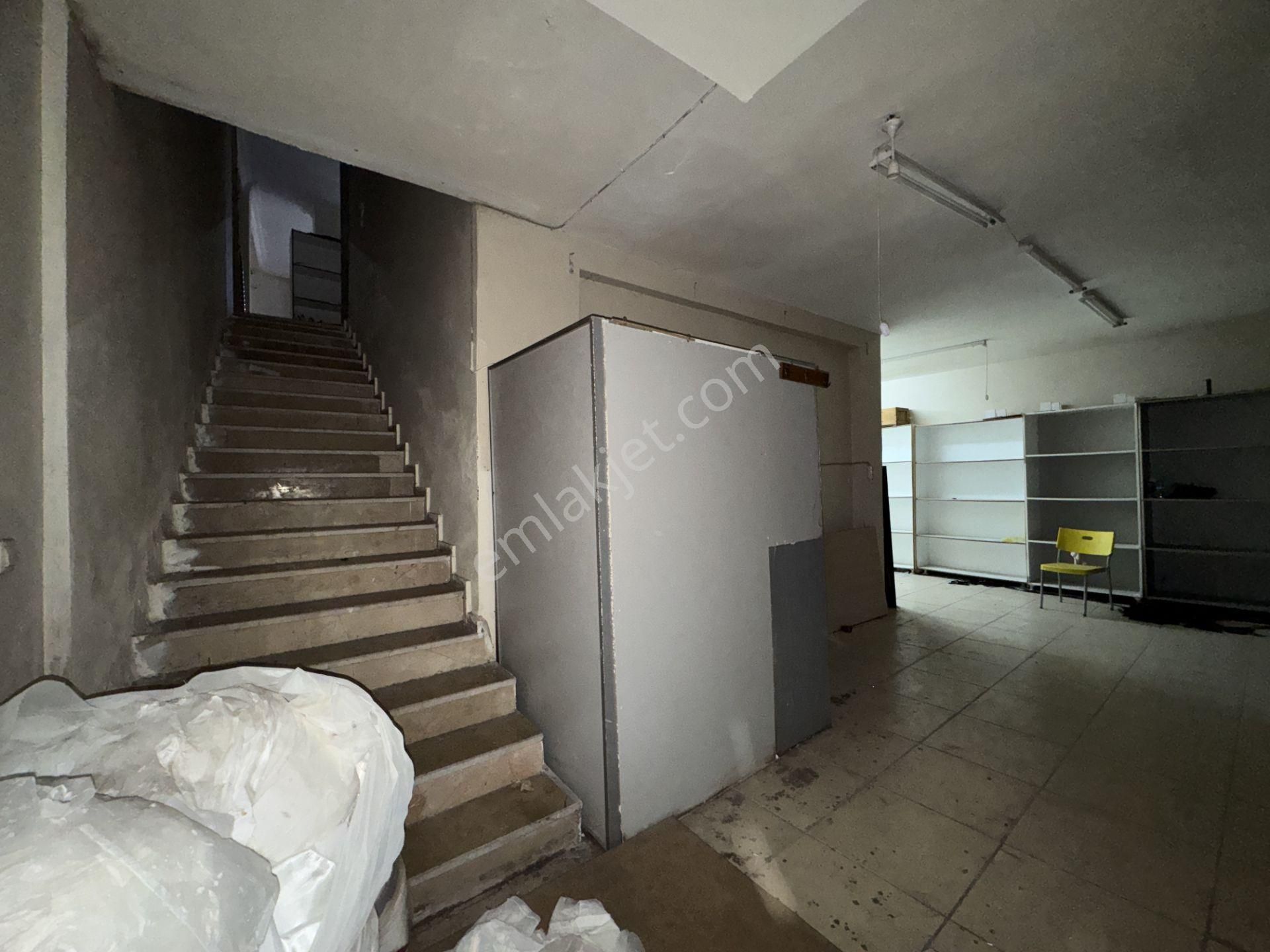 Gop Merkez 2 Katlı 200m² Goparka Komşu 2 Ayrı Giriş 7mt Ön Cephe - Görsel 14