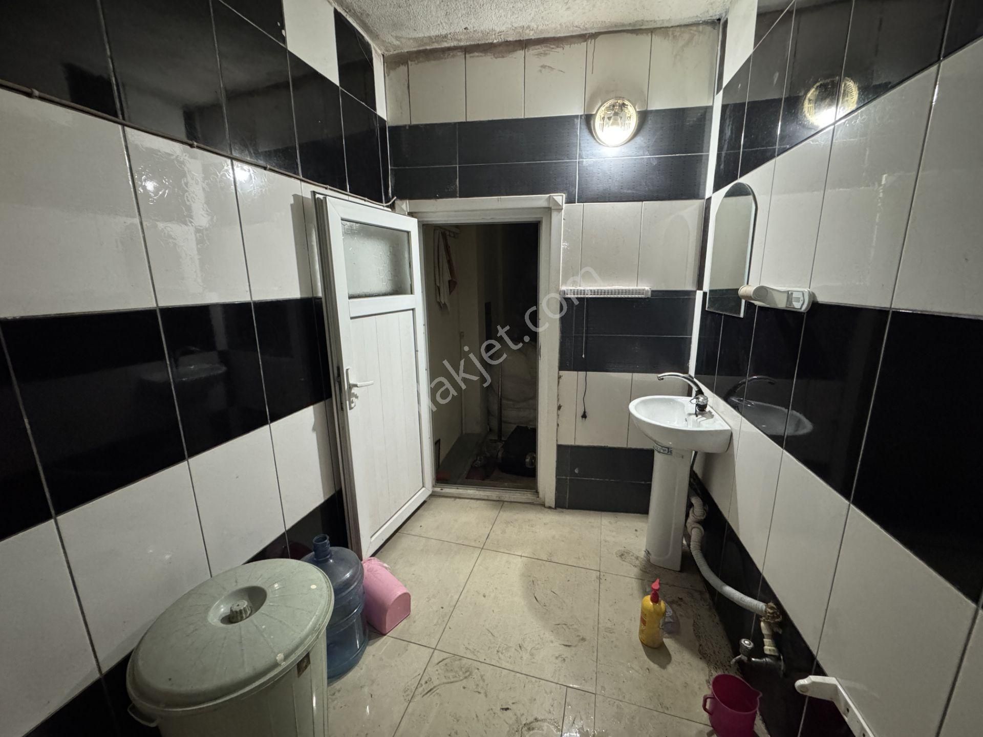 Gop Merkez 2 Katlı 200m² Goparka Komşu 2 Ayrı Giriş 7mt Ön Cephe - Görsel 16