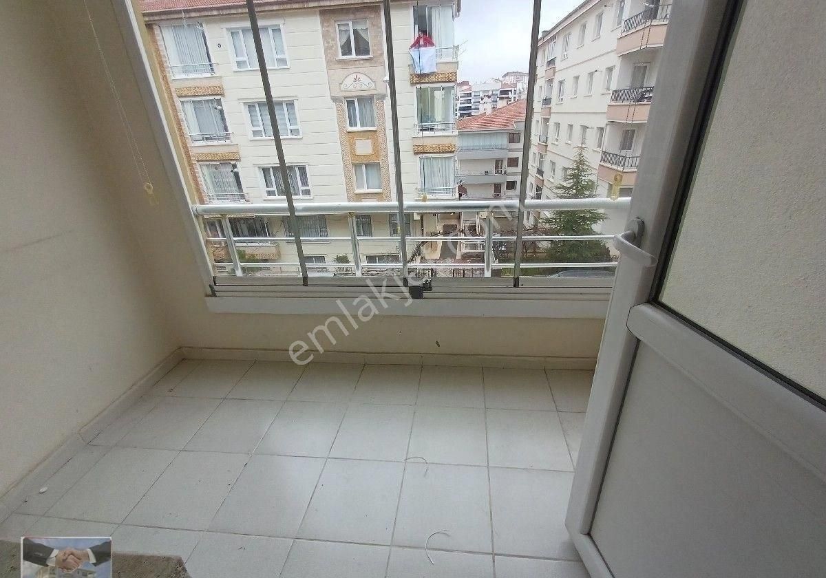 Kalekışladan Cadde Yakını Asansörlü Yalıtımlı Satılık 3+1daire - Görsel 18