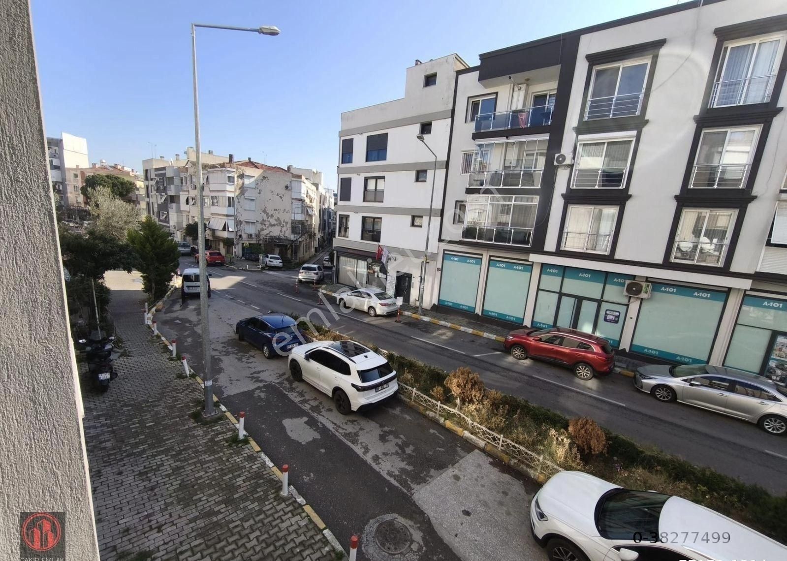 Balçovada Metro Yakını Yeni Binada Eşyalı D.gazlı A.kat Kiralık 1+1 Daire - Görsel 8