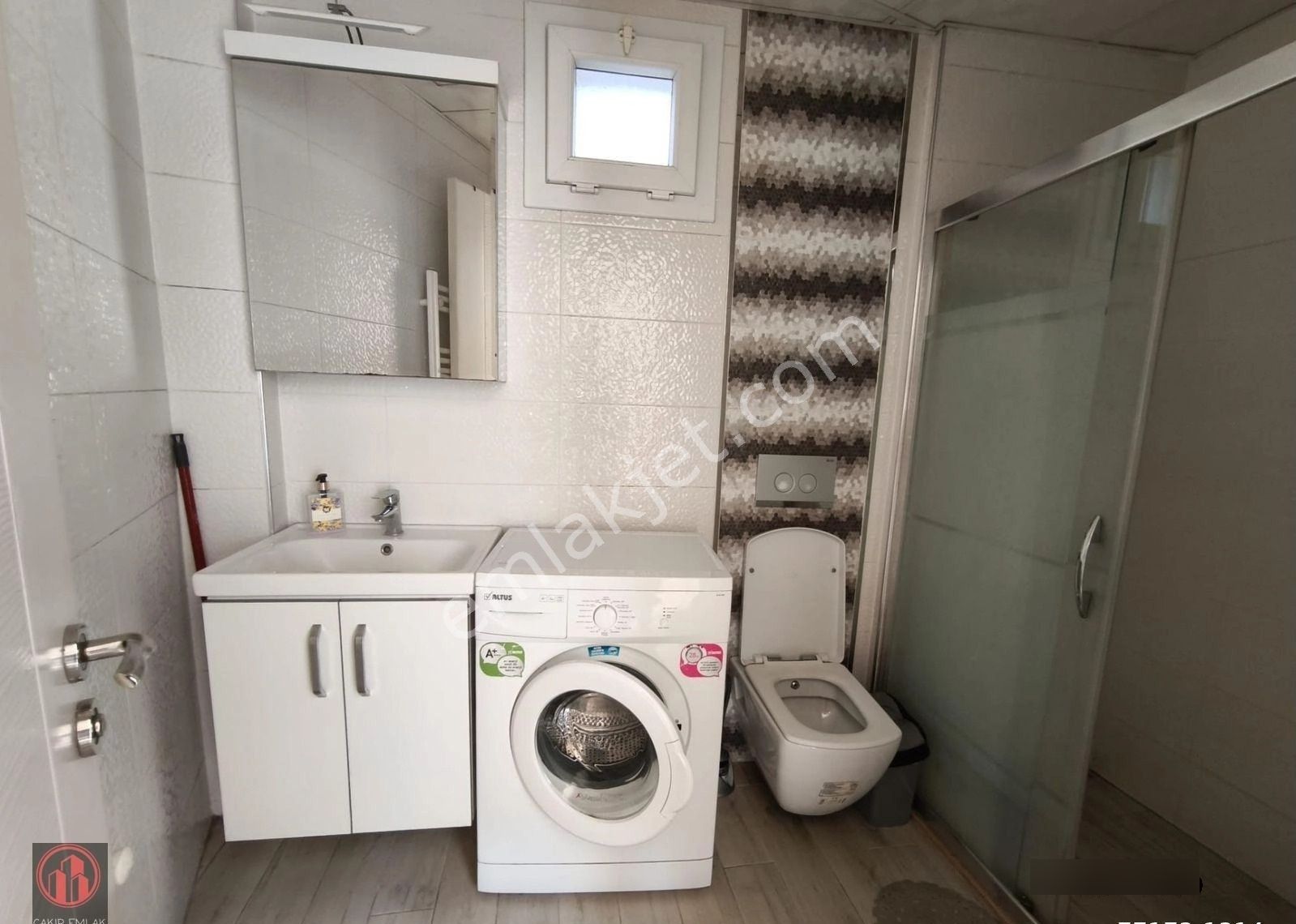 Balçovada Metro Yakını Yeni Binada Eşyalı D.gazlı A.kat Kiralık 1+1 Daire - Görsel 14