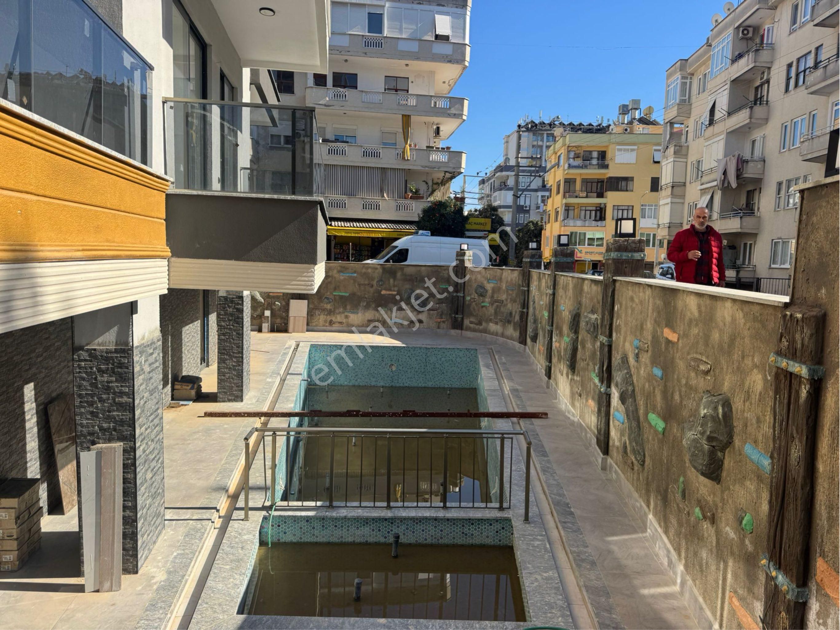 Güllerpınarı Mahallesinde Satılık Aktiviteli 1+1 Daire - Görsel 13