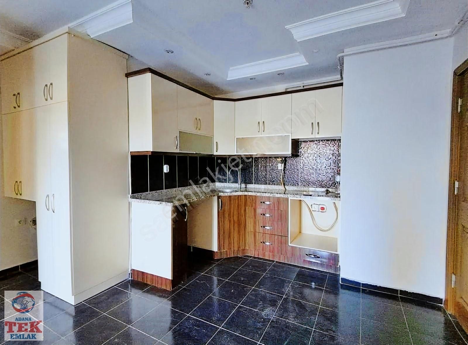 Belediye Evleri Mah.de Site İçi,doğalgazlı 1+1 Kiralık Daire