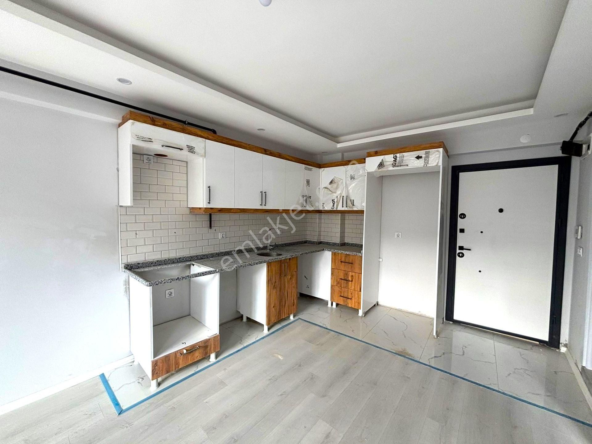**eryıldız İnşaat'tan**acill Fiyat Düştüü!!!**70m2 Sıfır Lüx 1+1 - Görsel 4