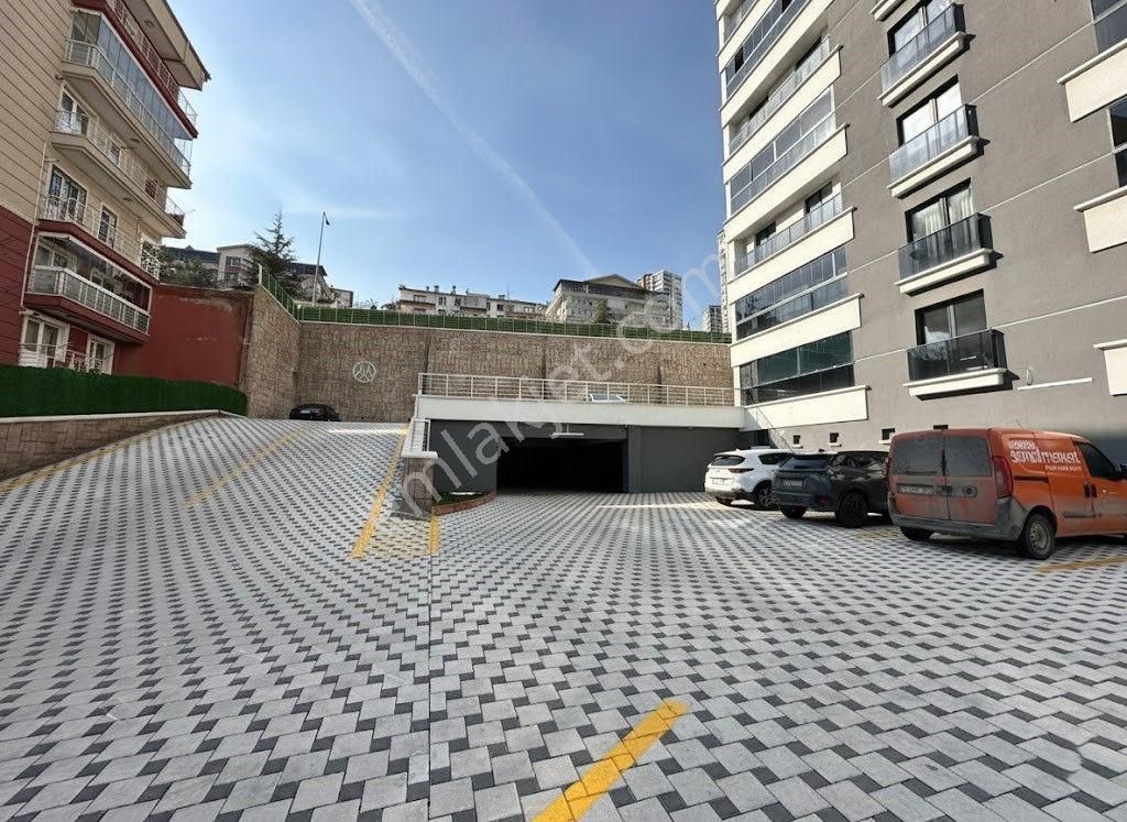 Uzman Emlak'tan Yozgat Bulvarında Site İçerisinde 4+1 Ultra Lüx Daire - Görsel 35