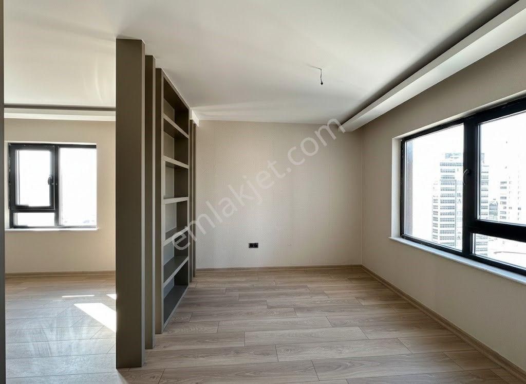 Uzman Emlak'tan Yozgat Bulvarında Site İçerisinde 4+1 Ultra Lüx Daire - Görsel 10