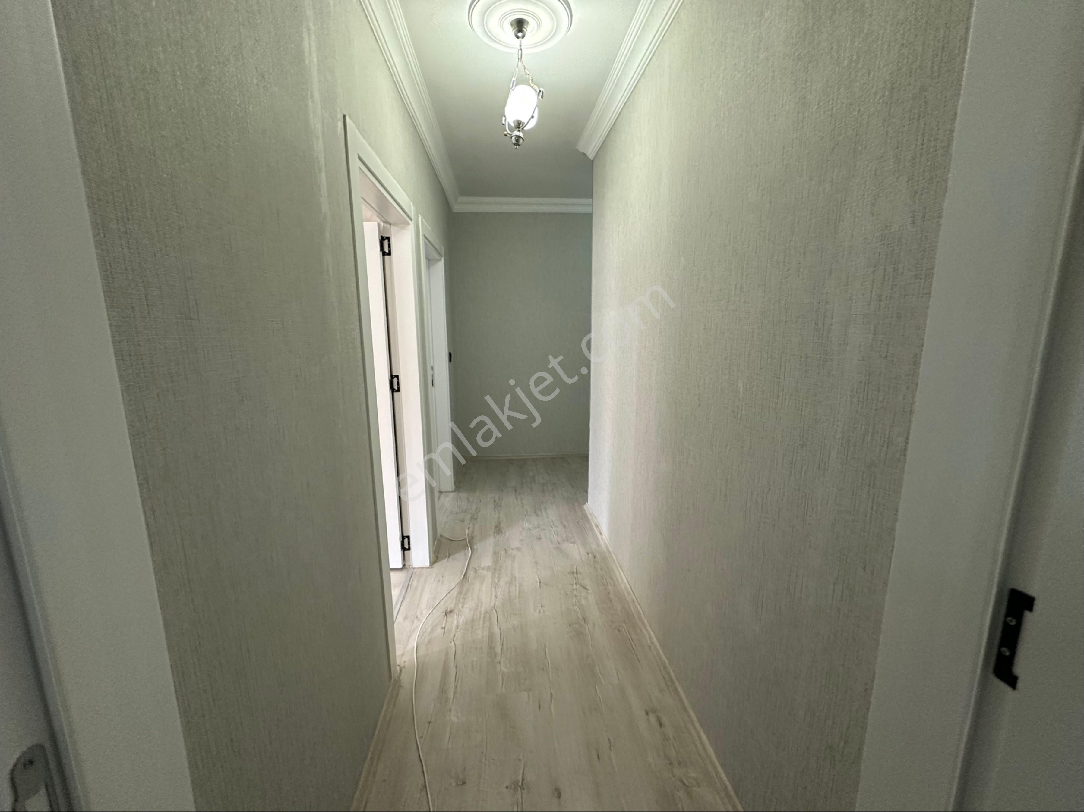 Karaköprü Akpıyar Mahallesinde Satılık Süper 4 Odalı Ara Kat Daire - Görsel 19