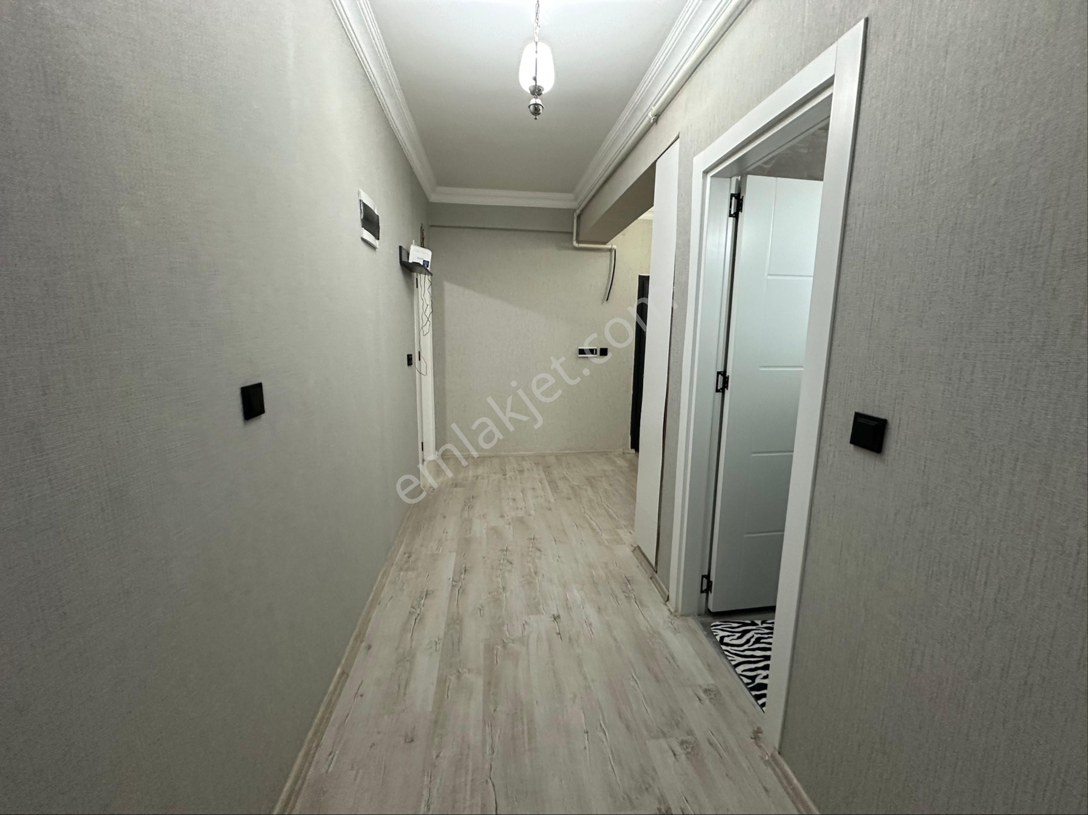 Karaköprü Akpıyar Mahallesinde Satılık Süper 4 Odalı Ara Kat Daire - Görsel 8