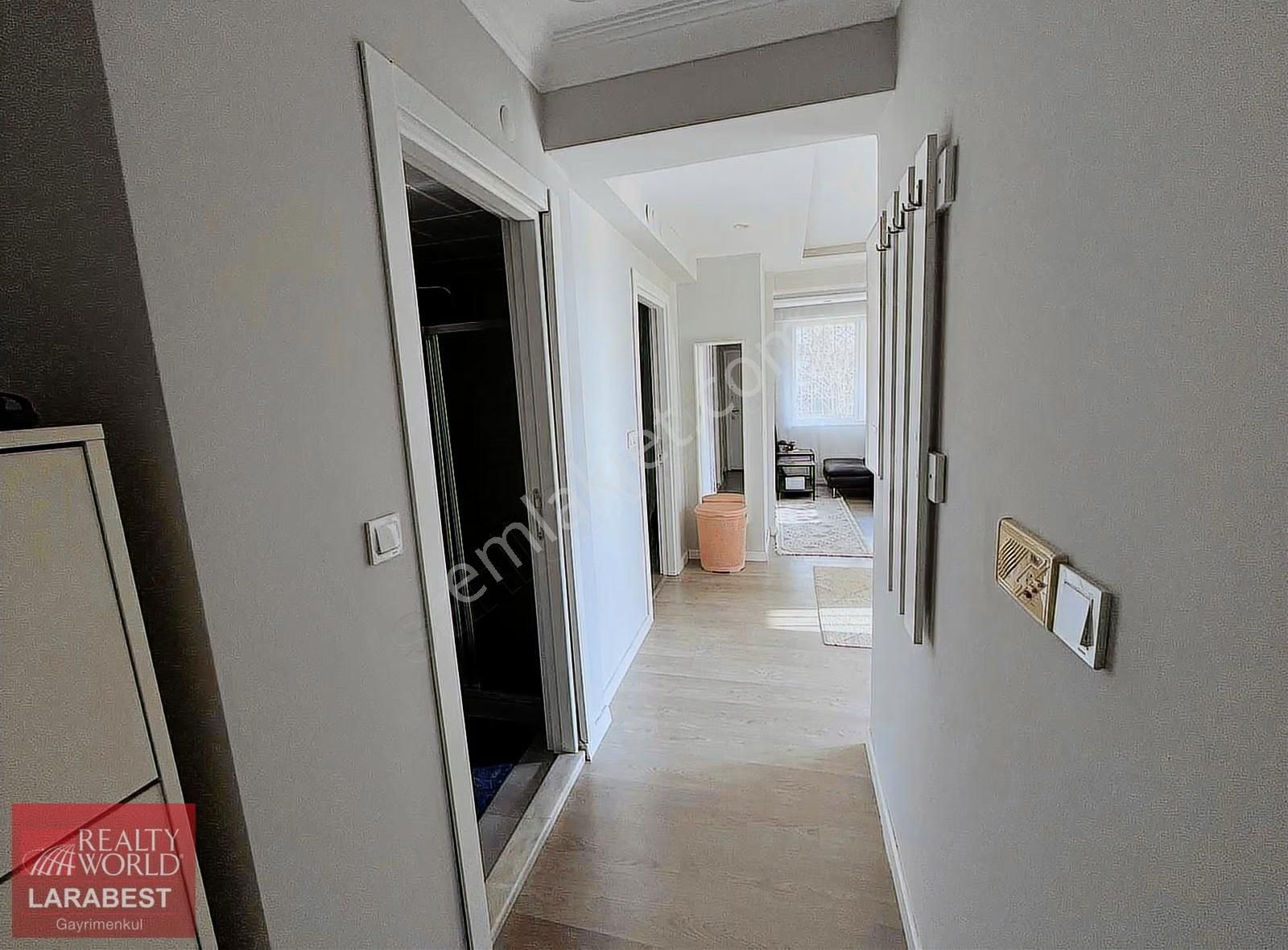 Güzeloba Düden Parkında 2+1 Açık Otoparklı Satılık Bahçe Katı - Görsel 3