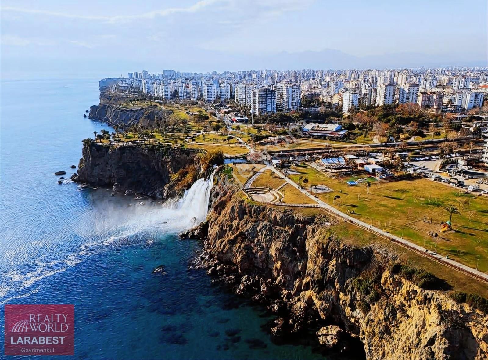 Güzeloba Düden Parkında 2+1 Açık Otoparklı Satılık Bahçe Katı - Görsel 2