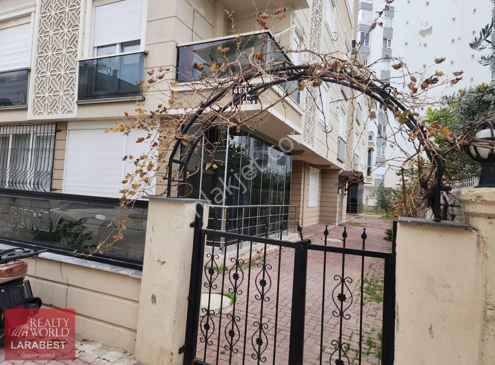 Güzeloba İlköğretim Okulu Yanı, Cephesi Açık 1+1 - Görsel 9