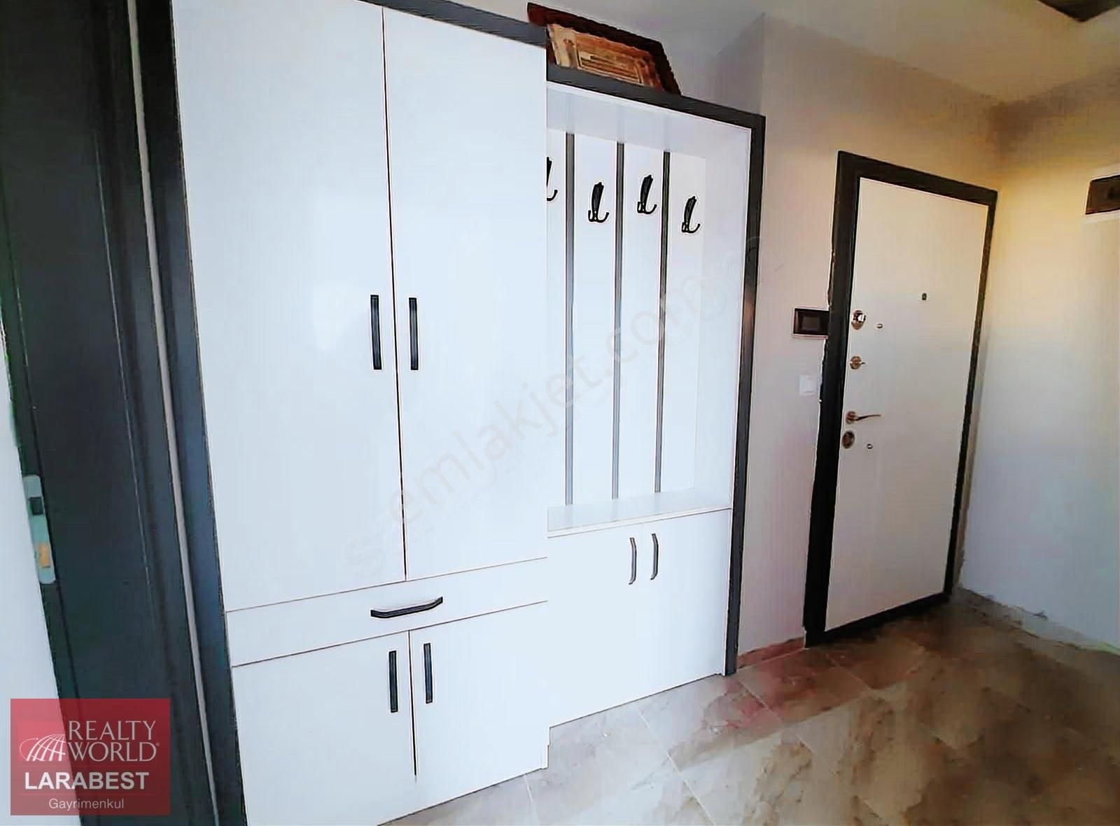 Altınova'da Yeni Binada Asansörlü Kiralık 2+1 Arakat Daire - Görsel 11