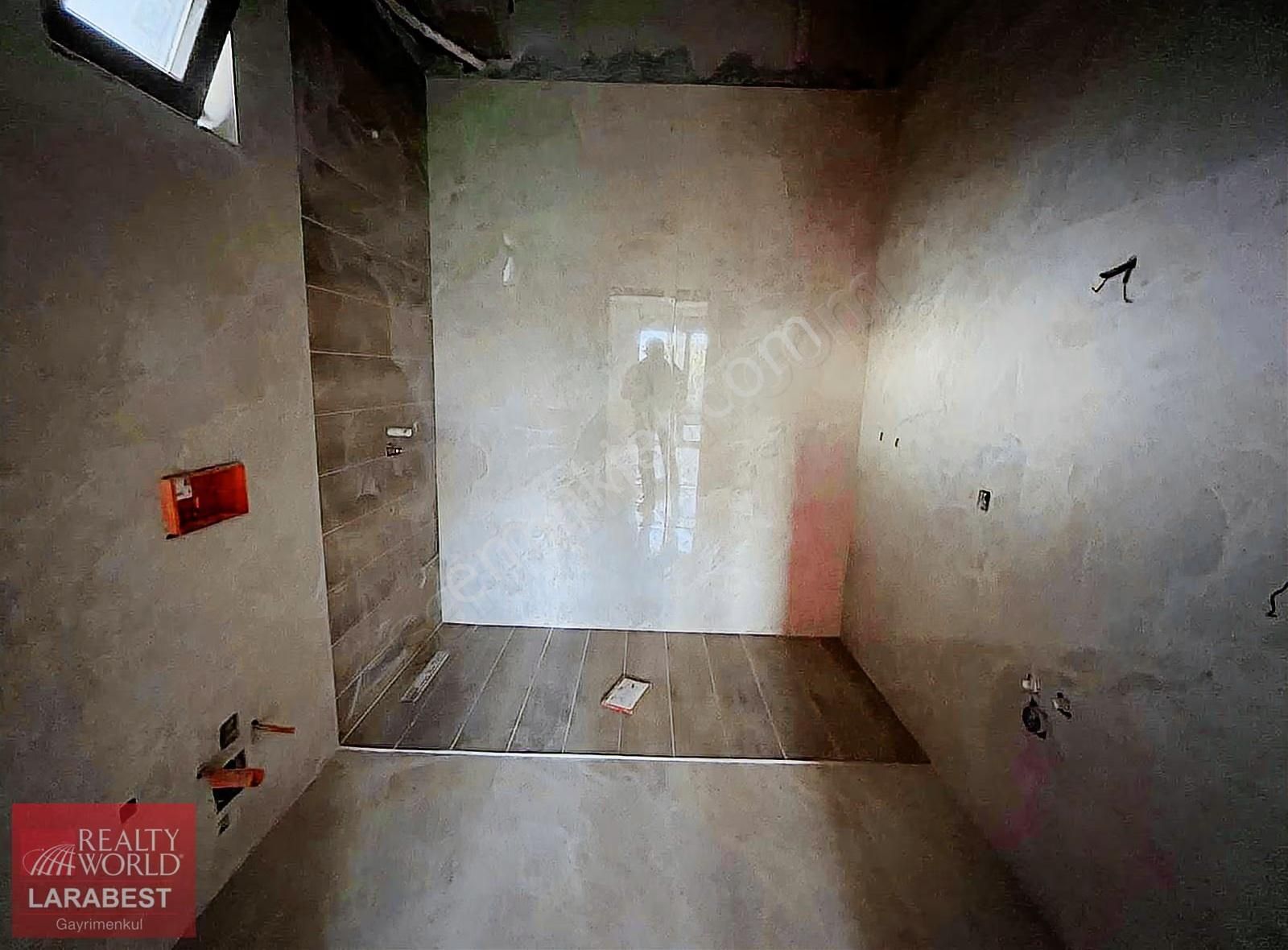 Ermenek Mahallasinde Müstakil Satılık Havuzlu 4+1 Villa - Görsel 8