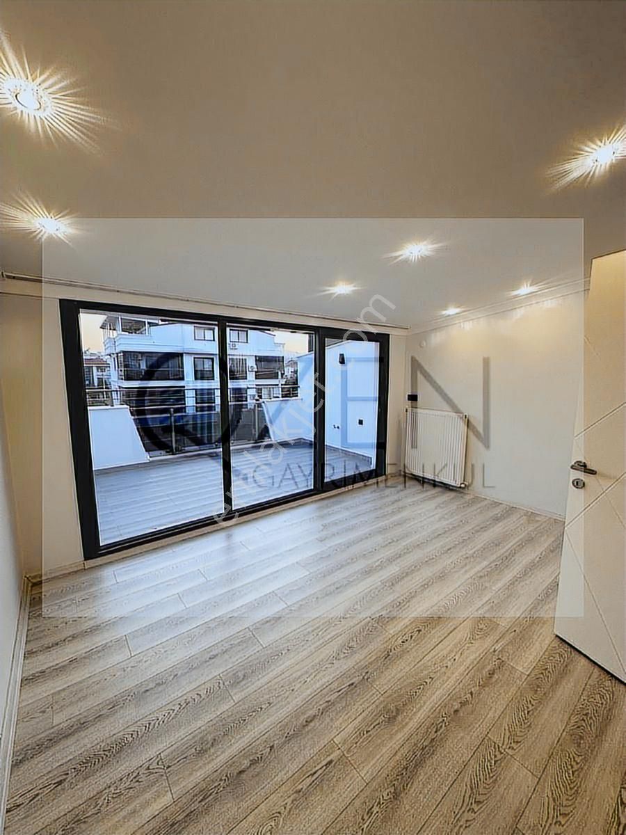 4+1 Lüks Tripleks Villa! Modern Tasarım, Mükemmel Konum! - Görsel 10