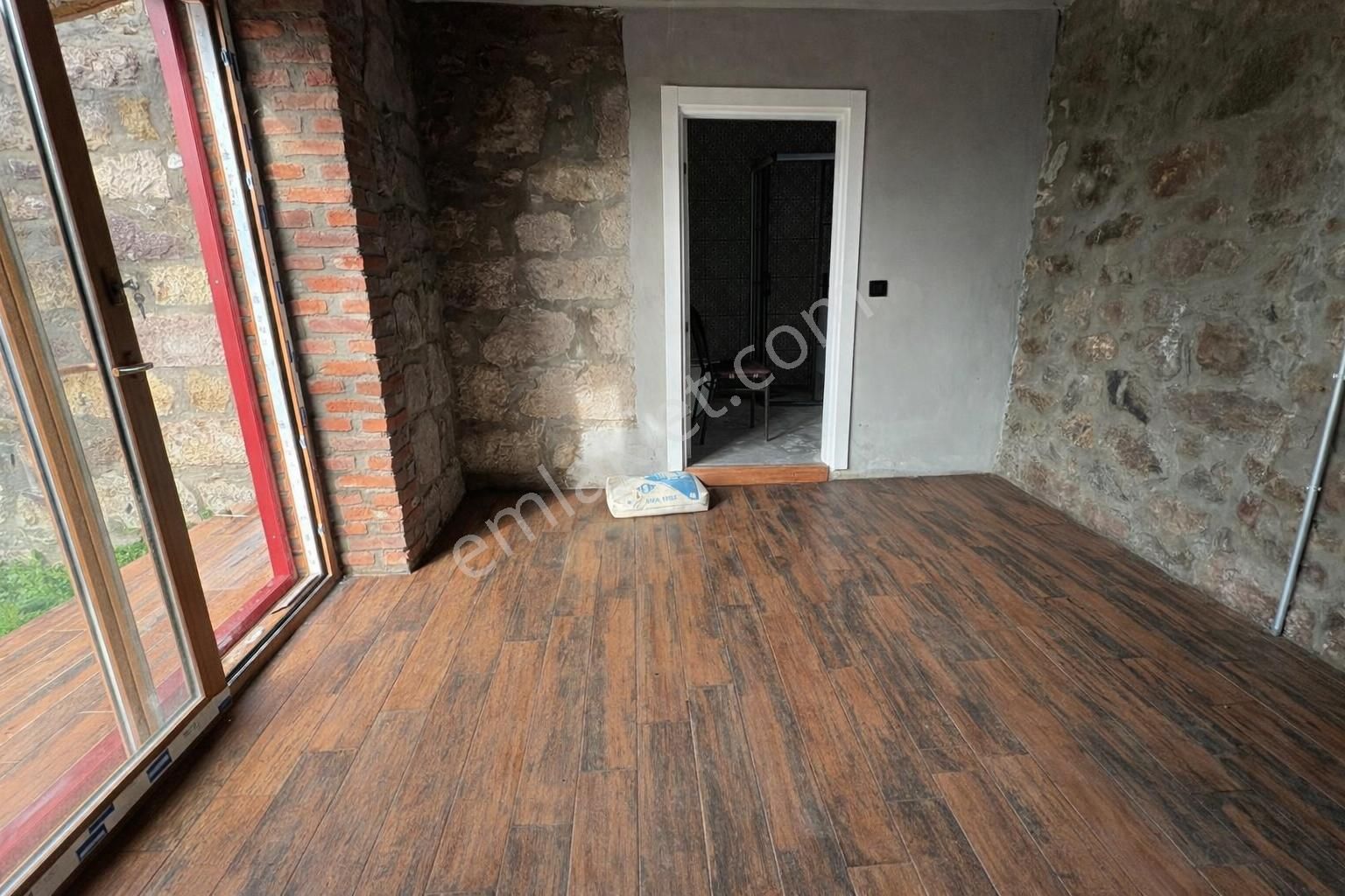 Çanakkale Ayvacık Ahmetler'de Müstakil Taş Ev - Görsel 15