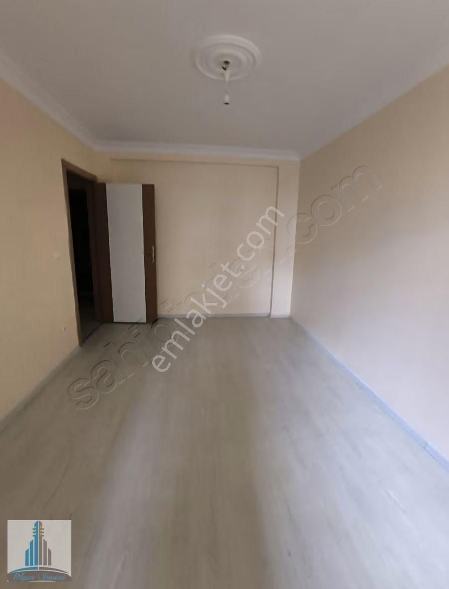 Başakşehir Güvercintepe Mahallesinde 2+1 Kiralık Daire - Görsel 15