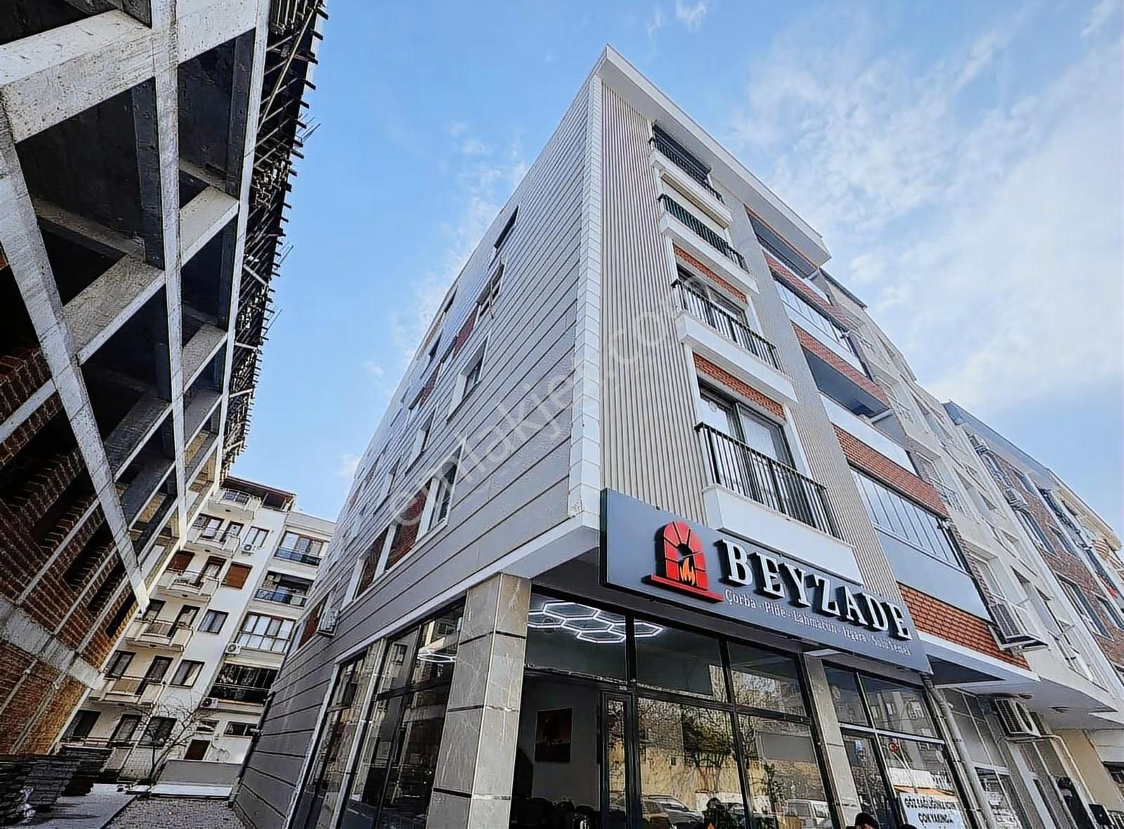 Çarşı Merkezde Sıfır Eşyalı 1+1 Daire - Görsel 2