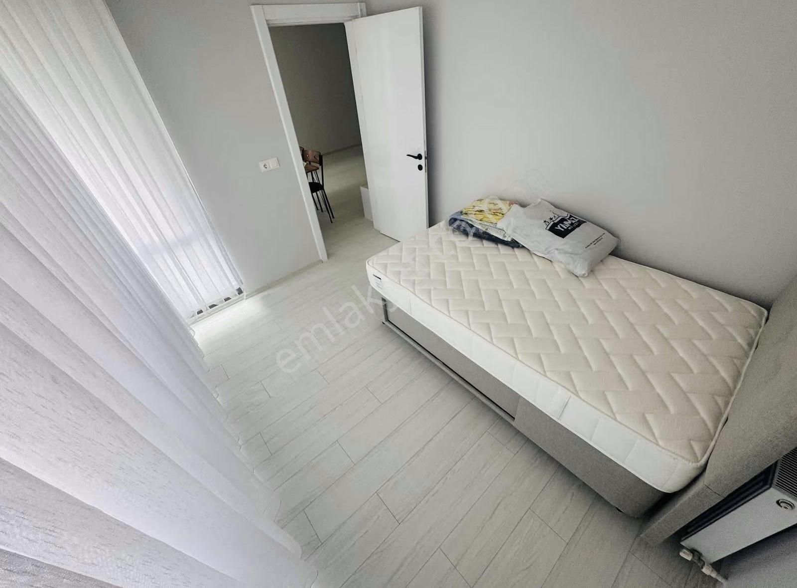 Çarşı Merkezde Sıfır Eşyalı 1+1 Daire - Görsel 13