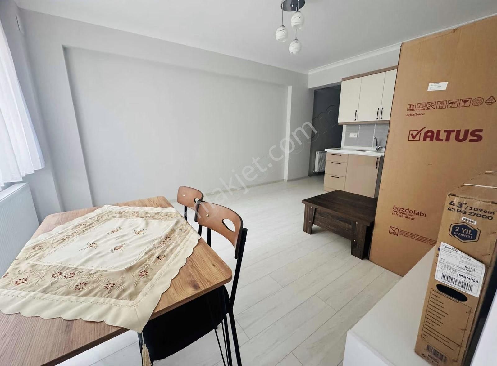 Çarşı Merkezde Sıfır Eşyalı 1+1 Daire - Görsel 6