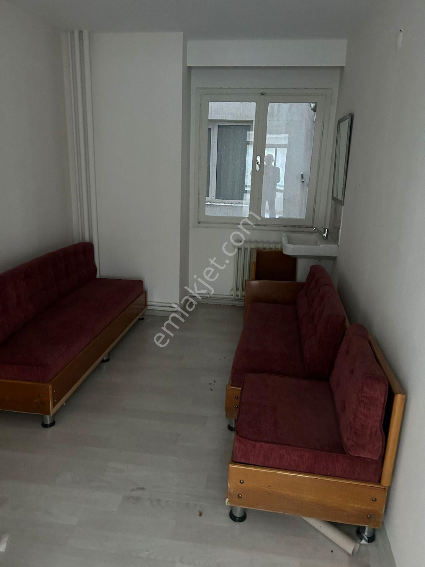 Alsancak Spor Salonu Trt Sağlık Hastane Kızılkanat Sit 2+1 Daire - Görsel 10