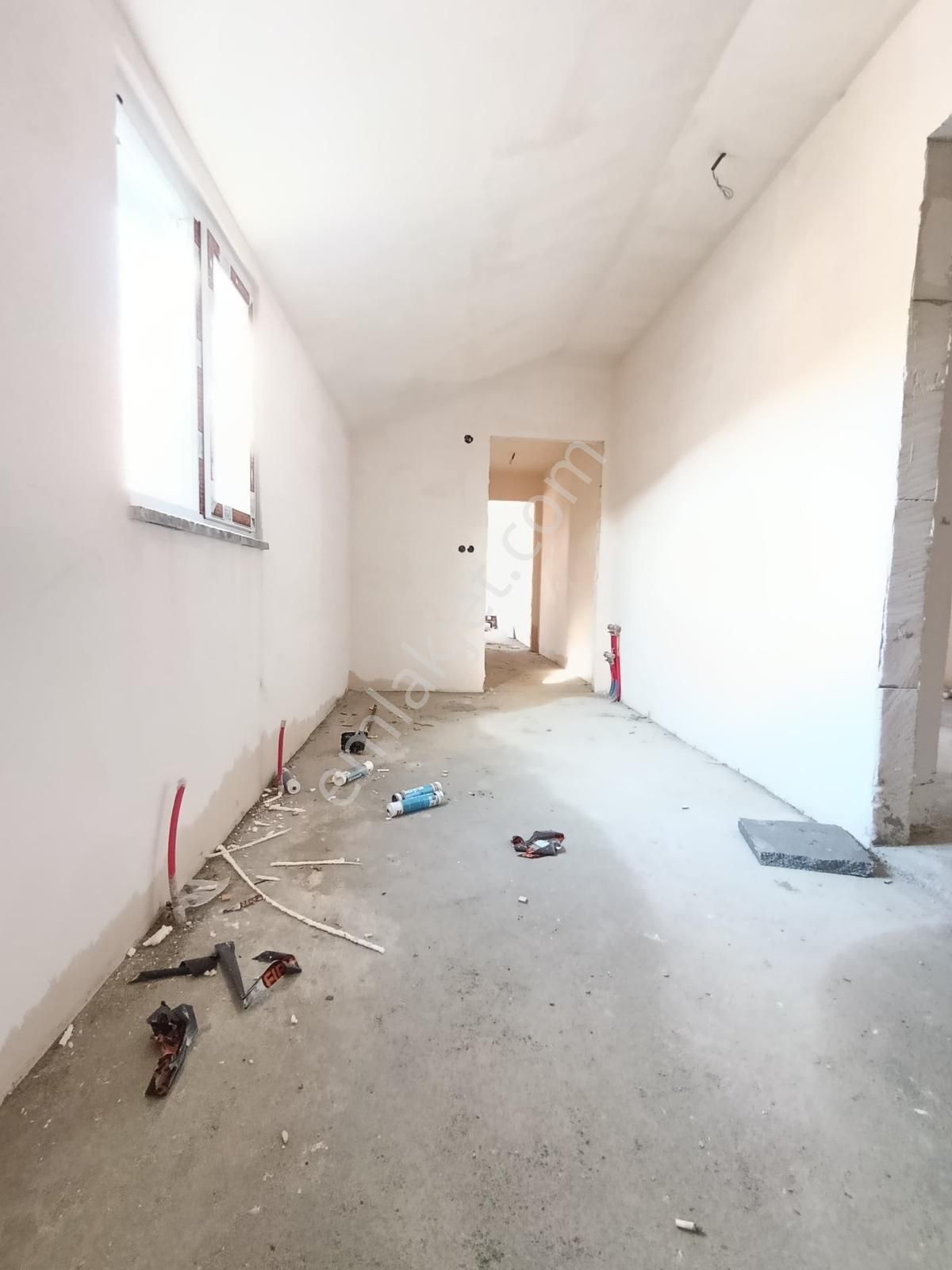 Satılık 3+1 130 M2 Üst Dubleks Merve Mahallesi - Görsel 2