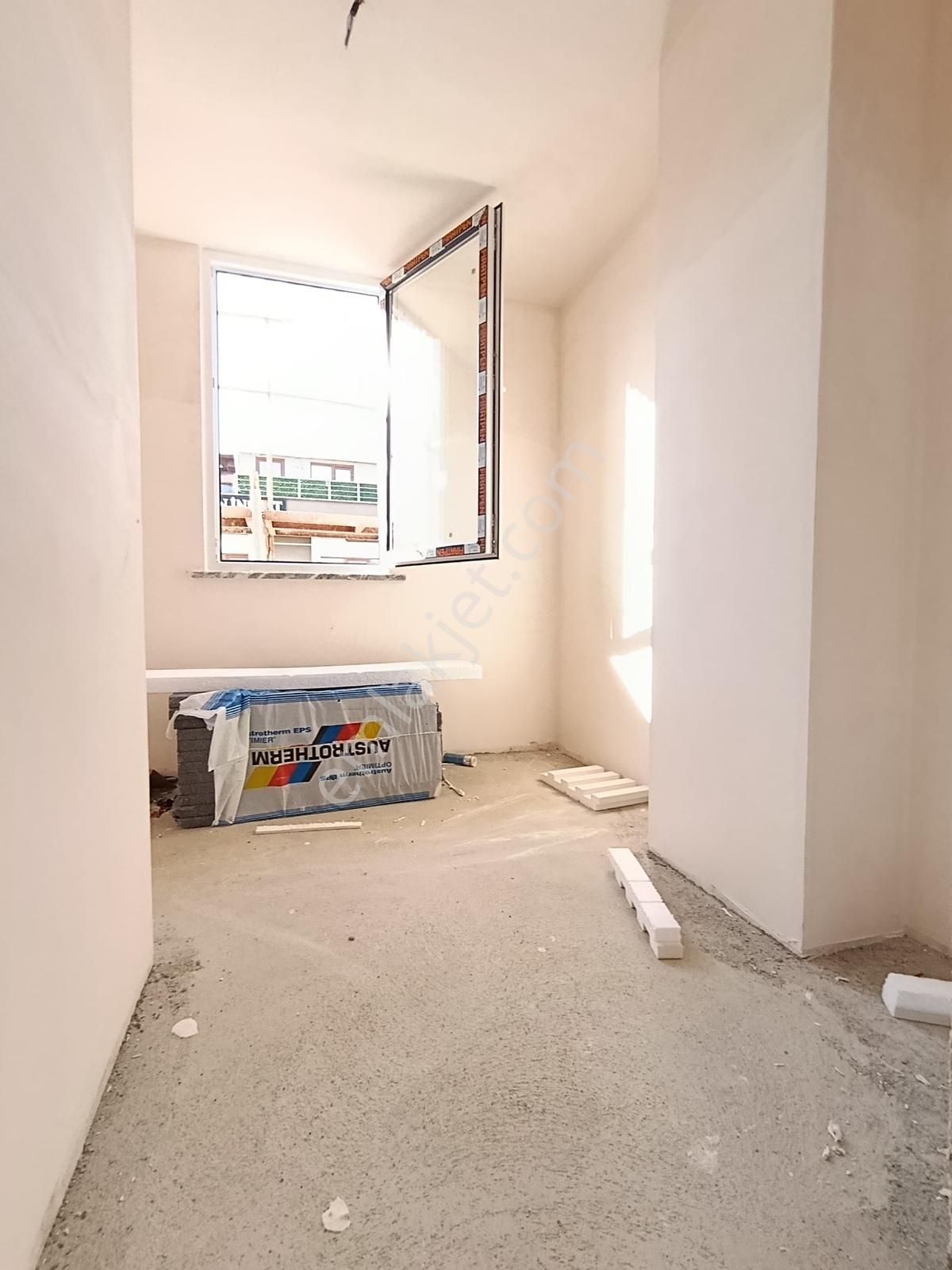 Satılık 3+1 130 M2 Üst Dubleks Merve Mahallesi - Görsel 9