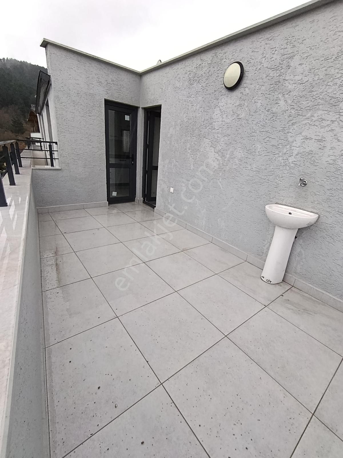 Satılık 4+2 200 M2 Üst Dubleks Veysel Karani Mahallesi - Görsel 7