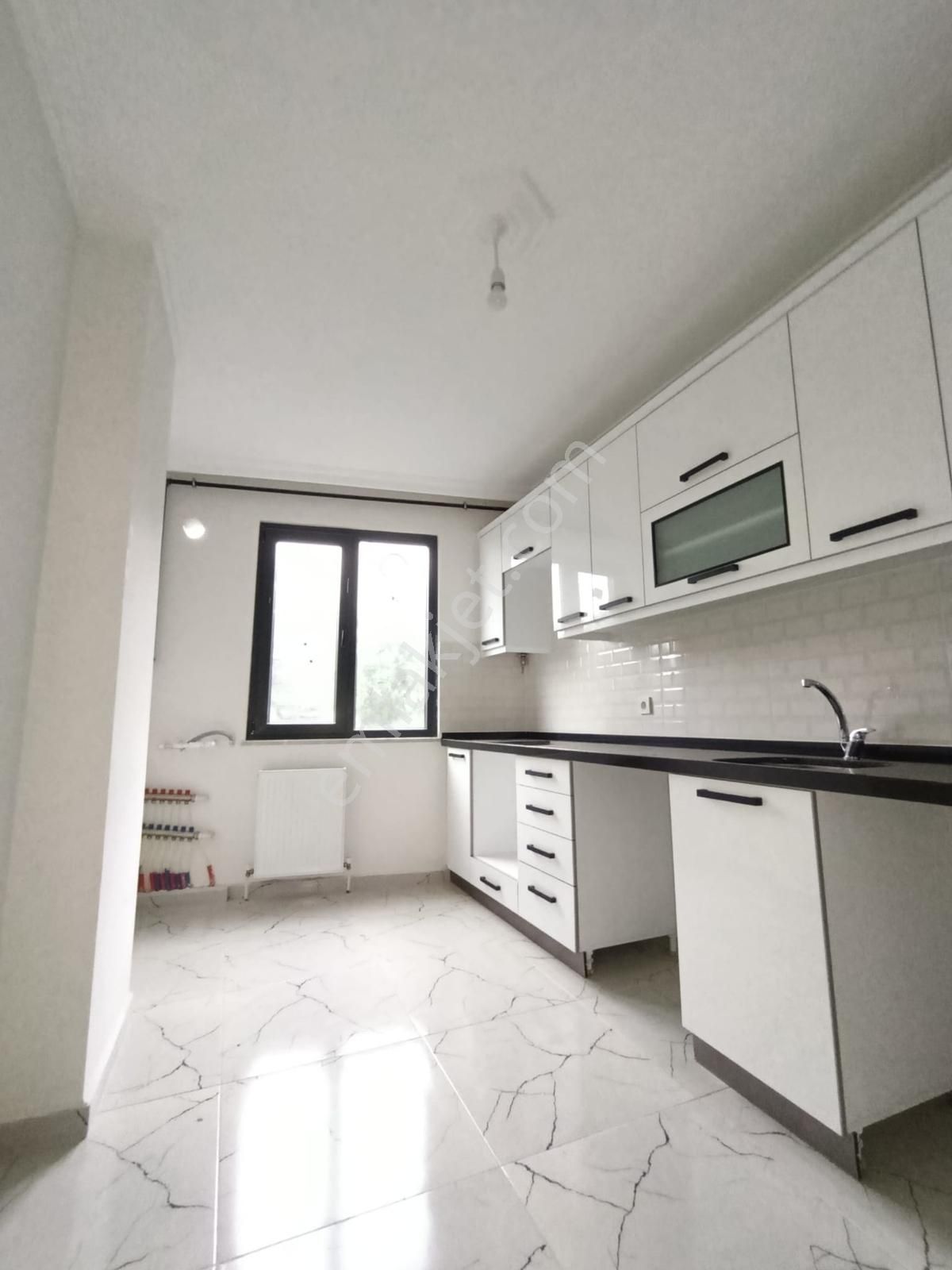 Satılık 3+1 105 M2 Sıfır Ara Kat Veysel Karani Mahallesi - Görsel 15