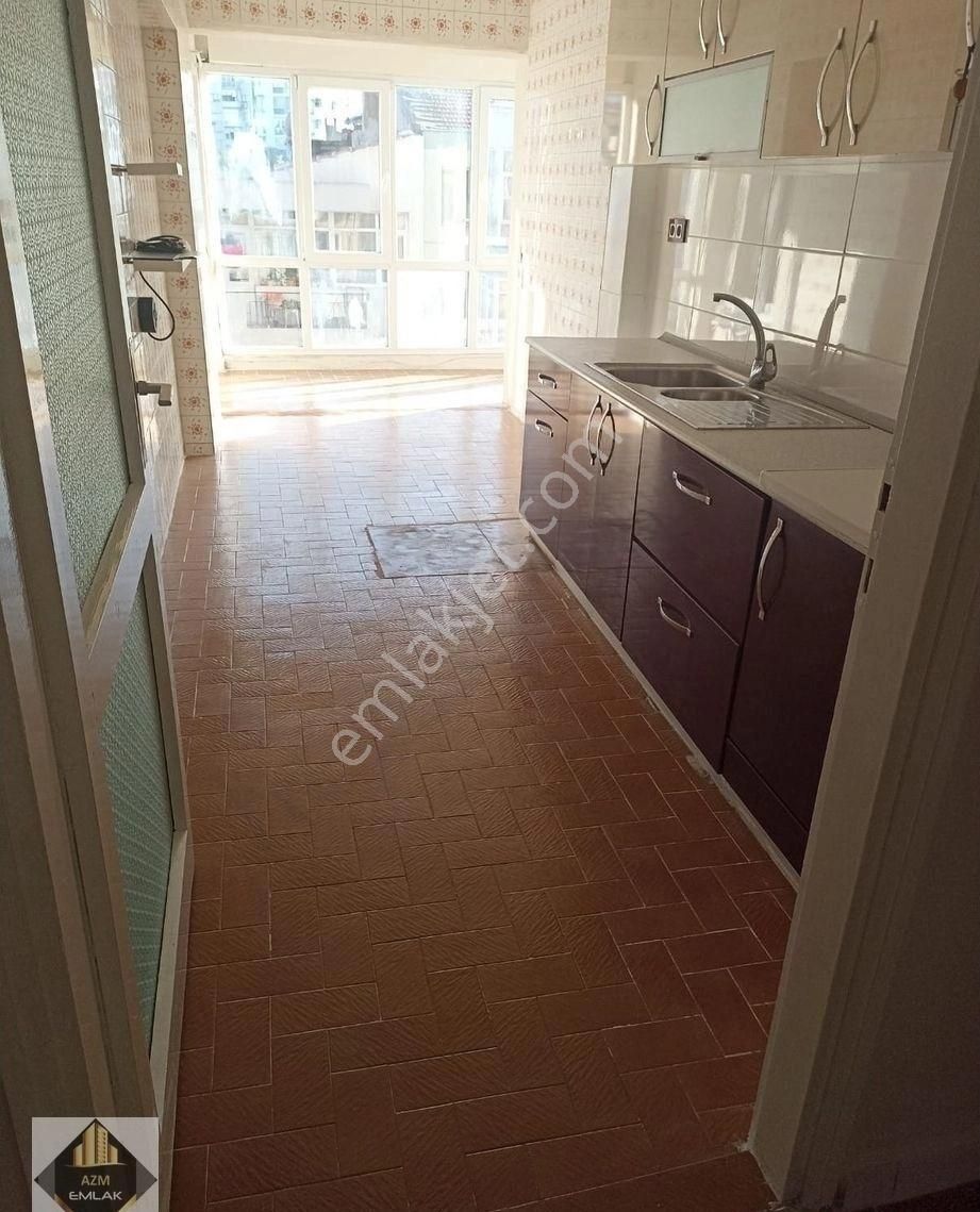 F.altay Metro Durağında Cadde Üzeri Asansörlü Otoparklı Daire - Görsel 9