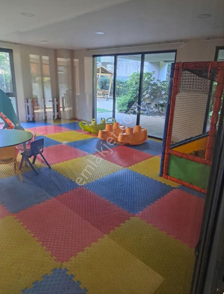 Kurtköy Paragon Sitesinde Muhteşem Havuz Ve Peyzaj Manzaralı 2+1 - Görsel 2