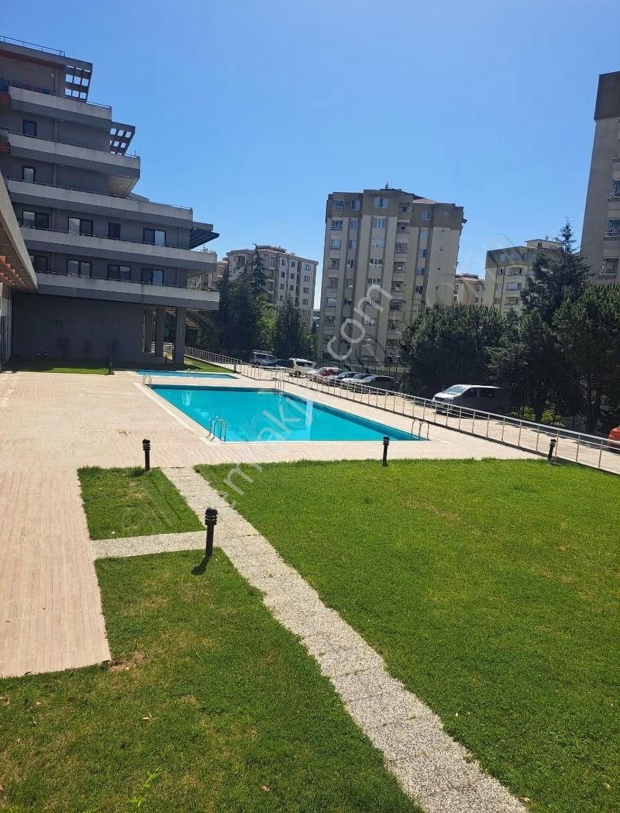 Kurtköy Paragon Sitesinde Muhteşem Havuz Ve Peyzaj Manzaralı 2+1 - Görsel 15