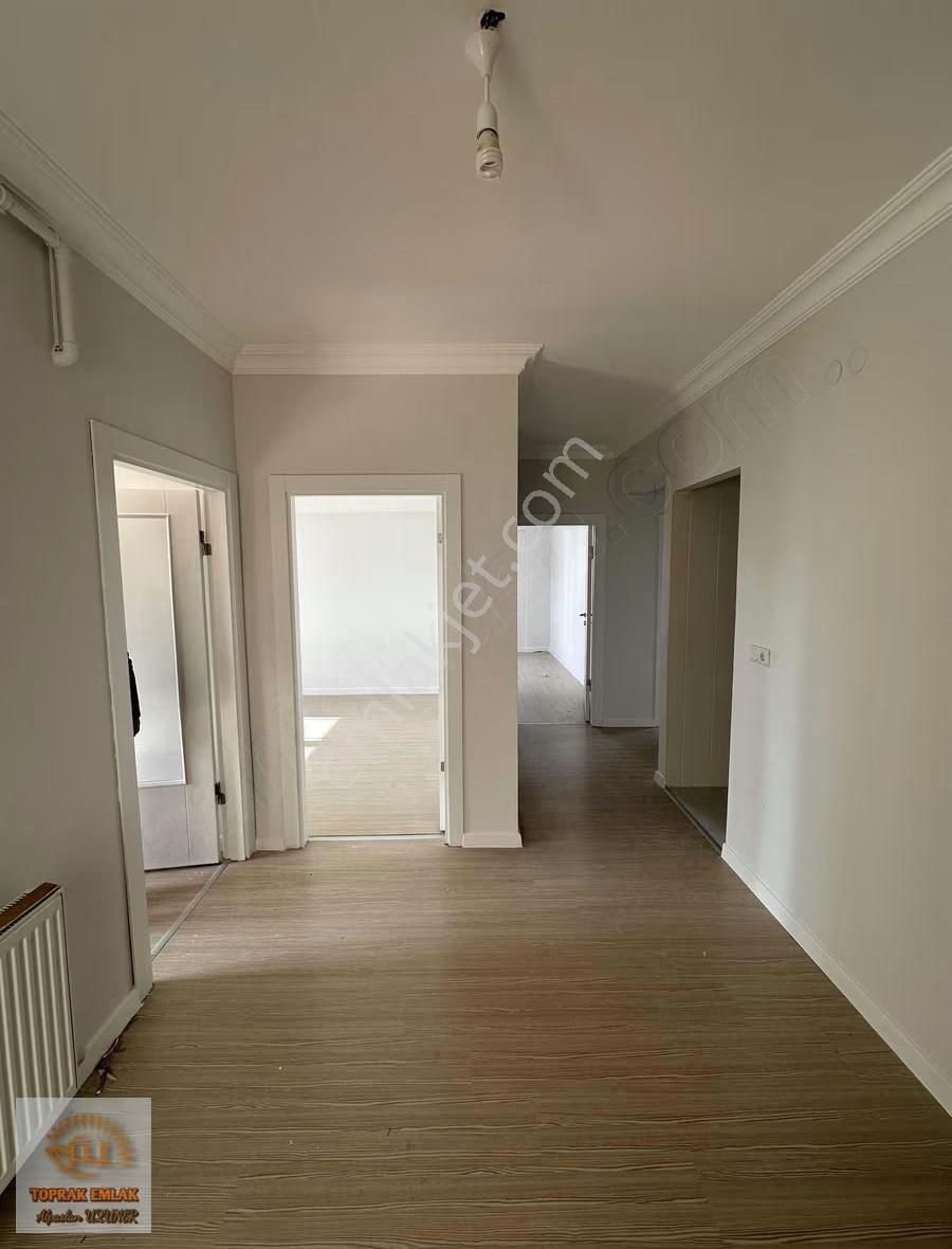 Toprak Emlak'tan Şehitlik Mahallesinde Satılık 4+1 Ara Kat Daire - Görsel 14