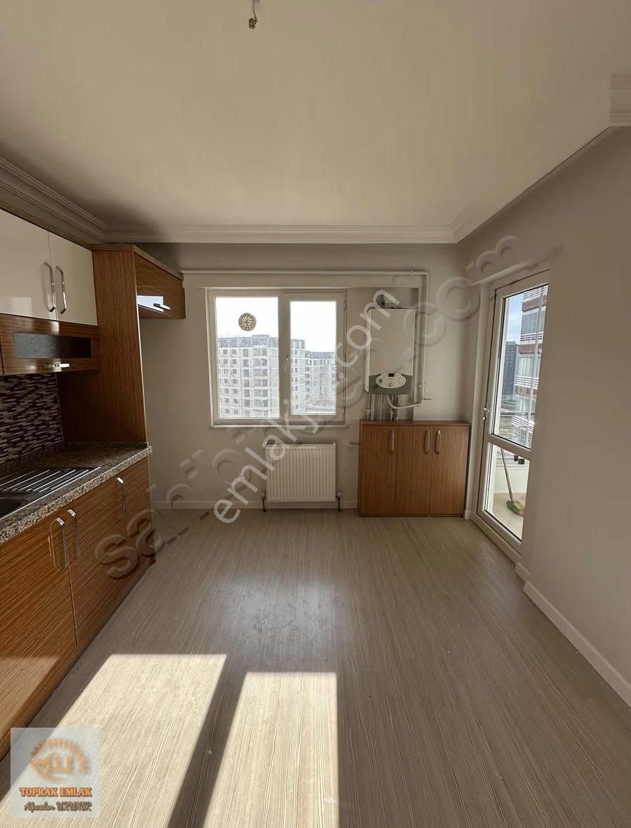 Toprak Emlak'tan Şehitlik Mahallesinde Satılık 4+1 Ara Kat Daire - Görsel 31