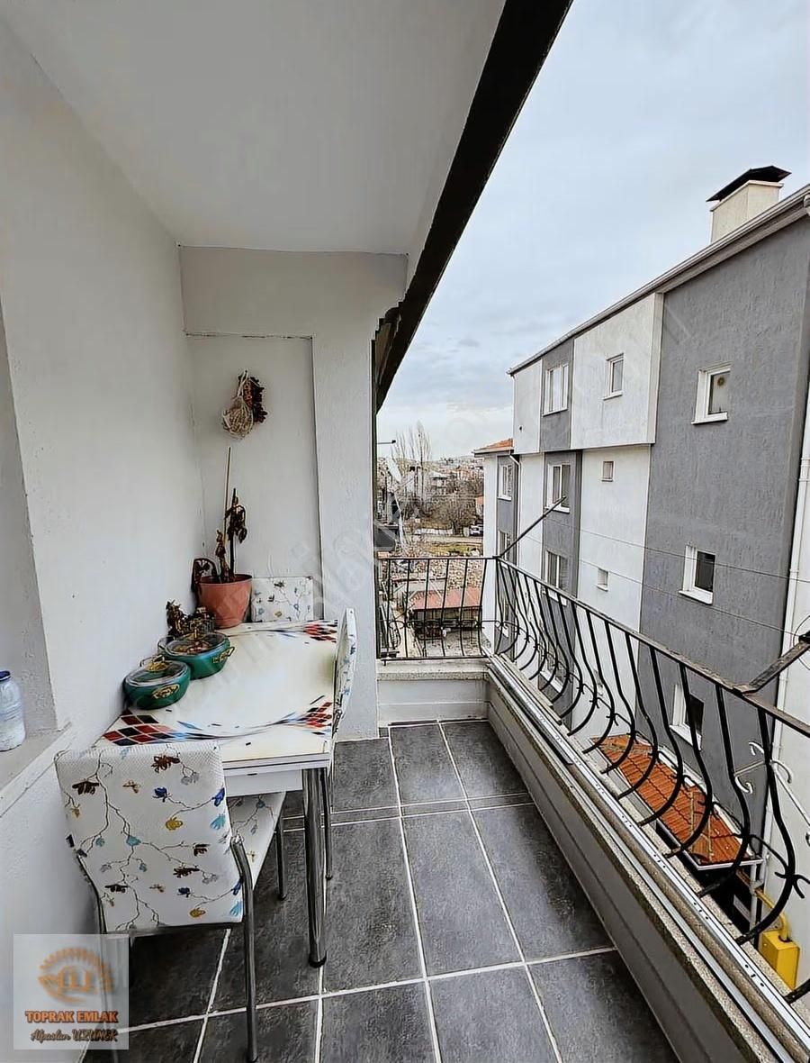 Mehmet Akif Mahallesinde İçi Full Yapılı Satılık 3+1 Daire - Görsel 18