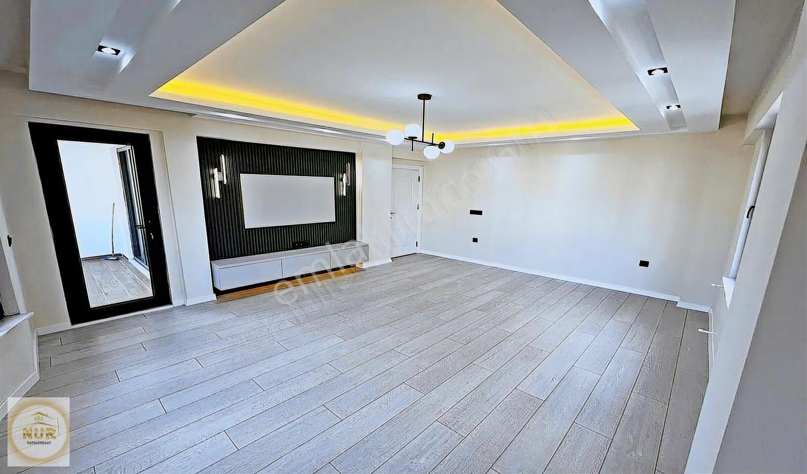 Nur Yapı'dan Geniş M2 Emsalsiz Kelepir Fiyata 2+1 Ara Kat Daire - Görsel 15