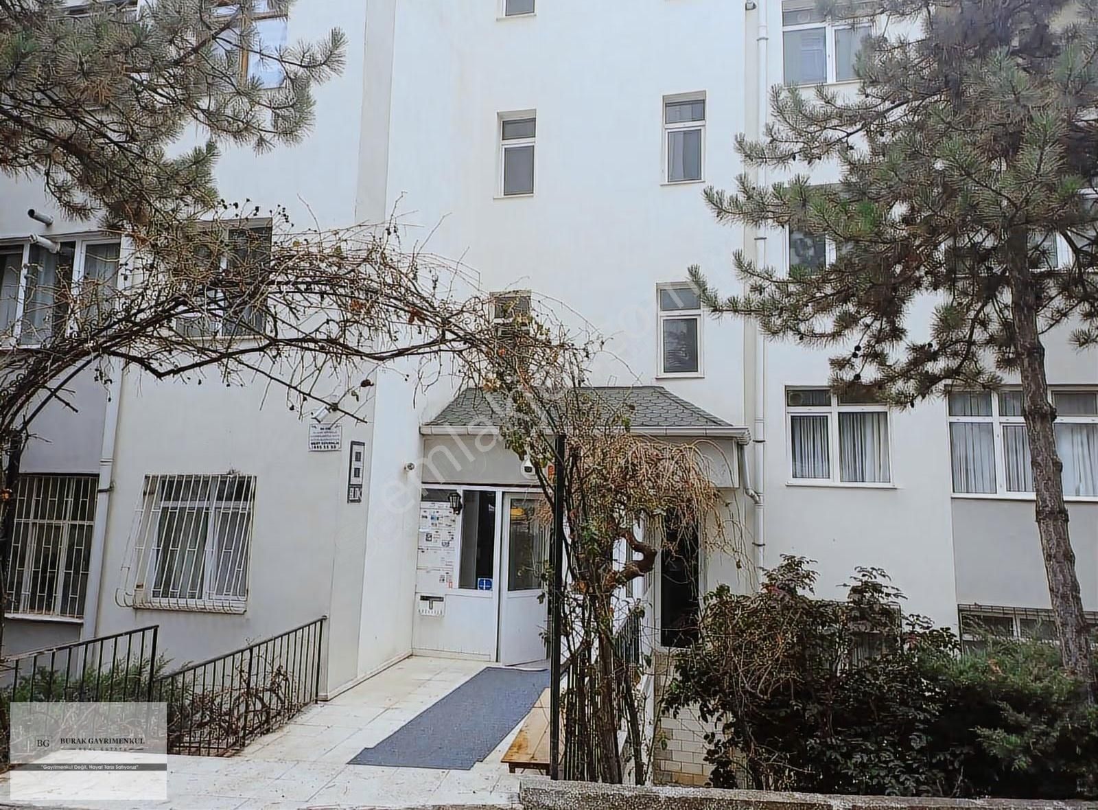 Mükemmel Lokasyon Da Ara Kat Manzaralı 120 Mt 3+1 Fırsat - Görsel 7