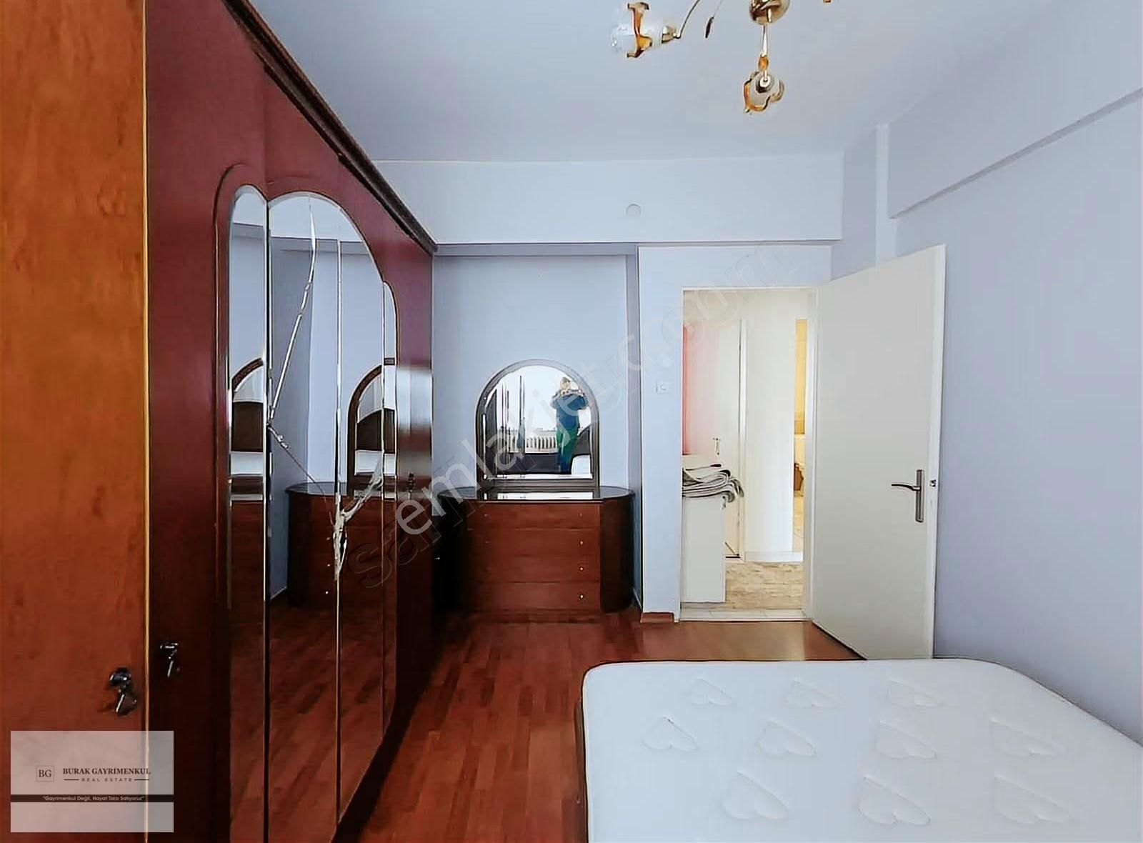 Mükemmel Lokasyon Da Ara Kat Manzaralı 120 Mt 3+1 Fırsat - Görsel 5