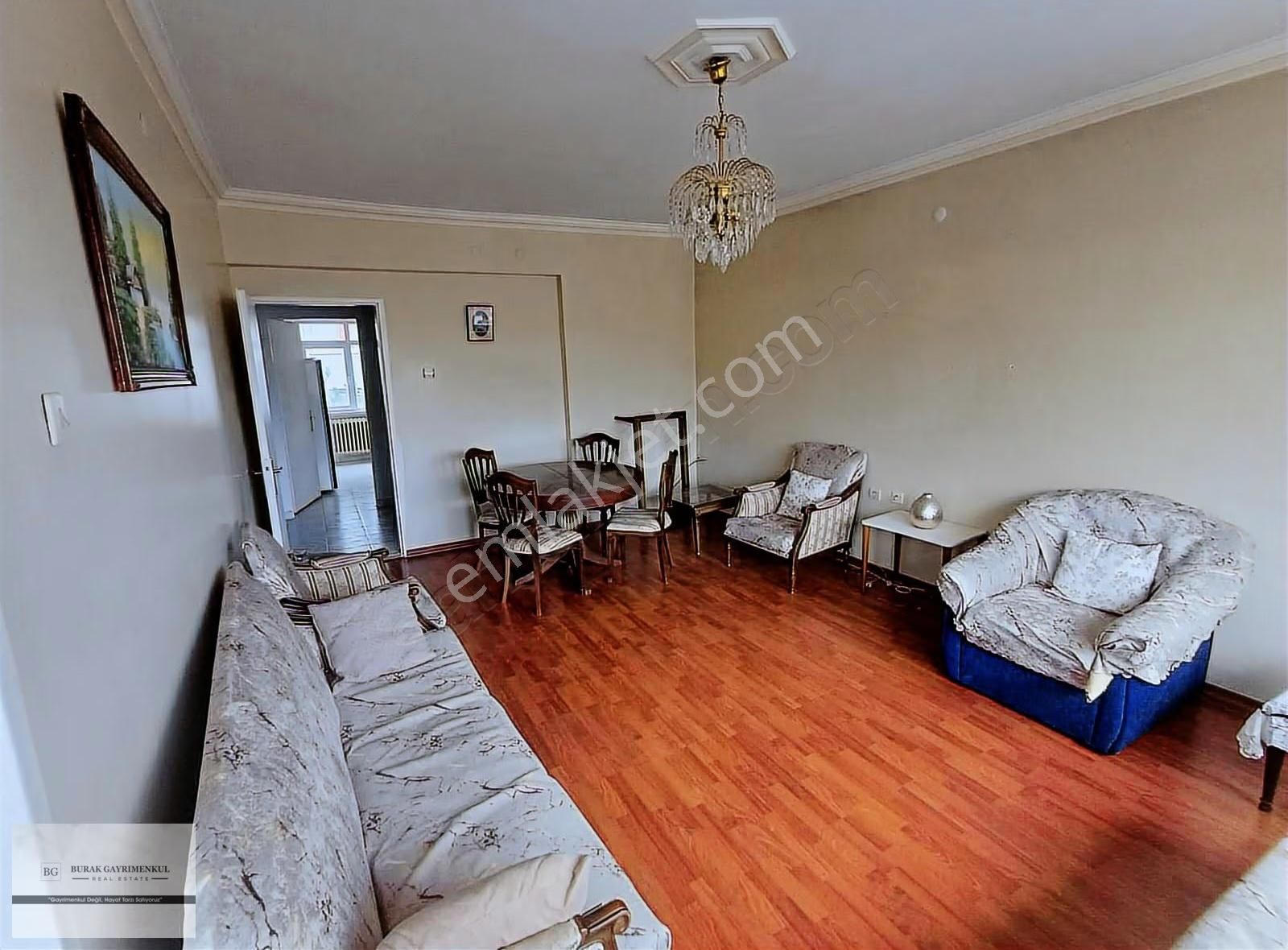 Mükemmel Lokasyon Da Ara Kat Manzaralı 120 Mt 3+1 Fırsat - Görsel 4