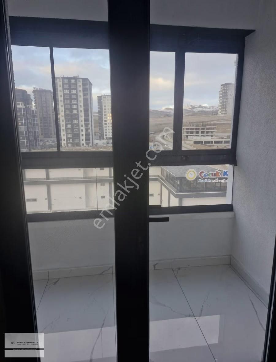 Ada Grossa Göbeğe Yakın 2+1 Kiralık Yeni Bina - Görsel 2