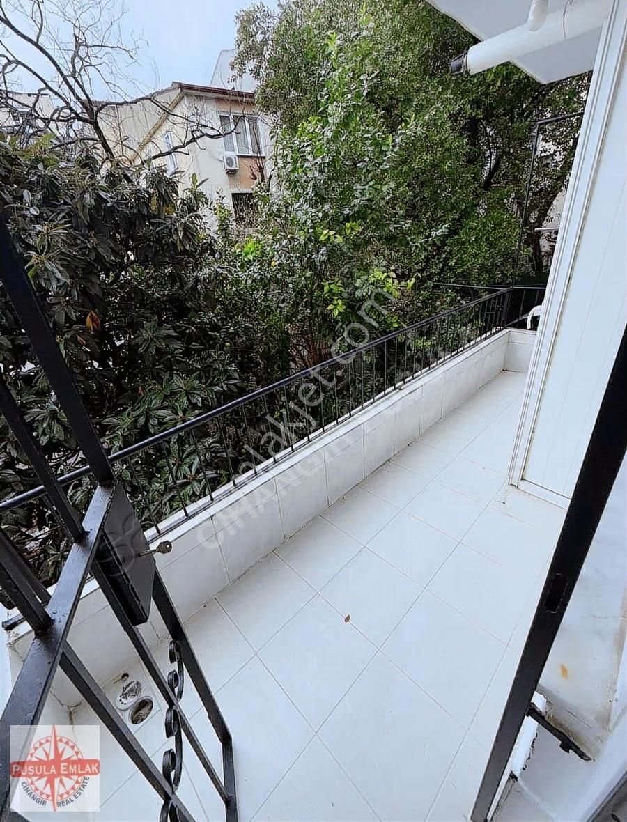 Firuzağa 3+1 Arakat Balkonlu Ve Kombi Isınmalı - Görsel 3