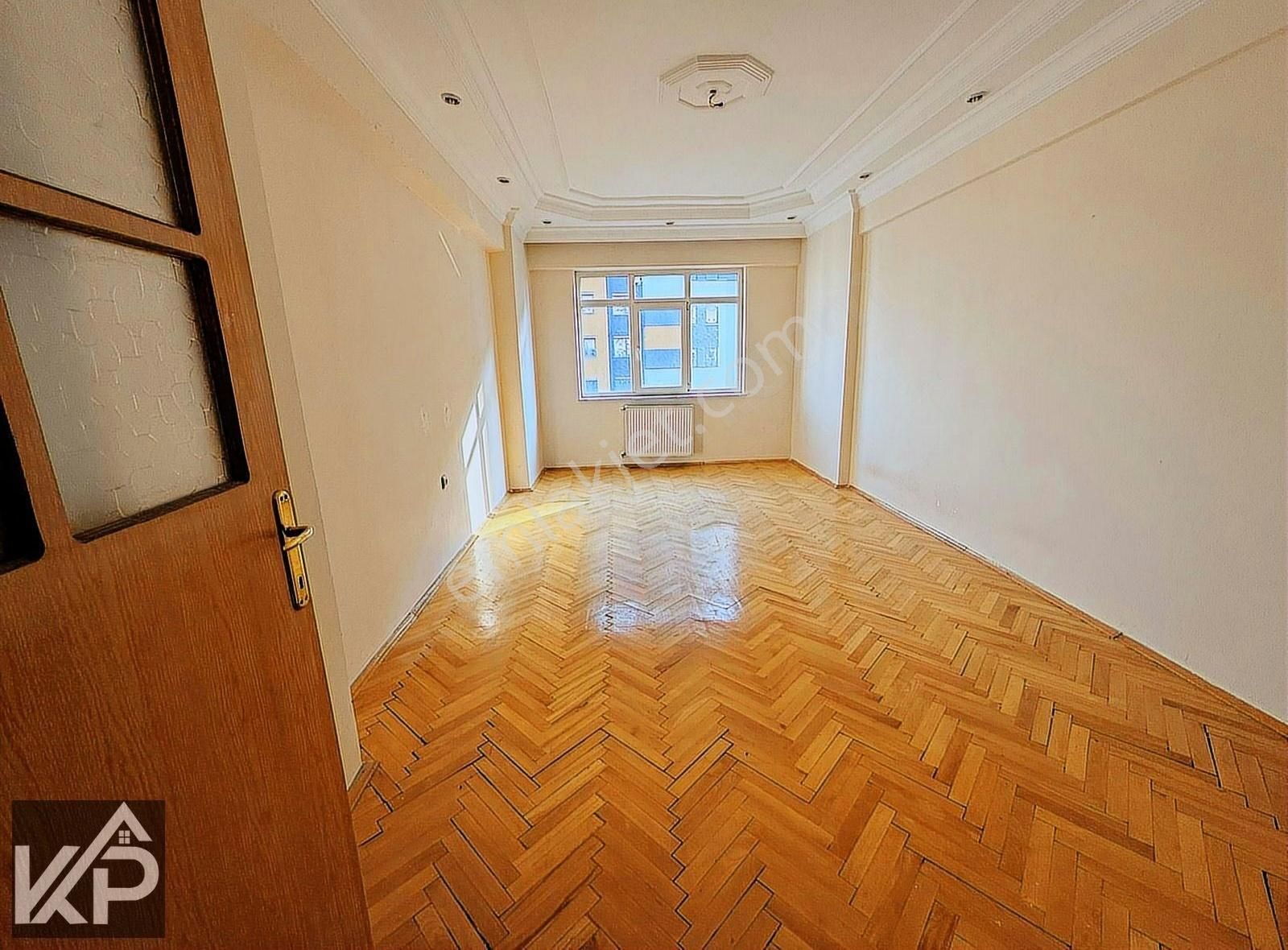 Köşk Mahallesinde Satılık Geniş Ve Ferah 4+1 Satılık Daire - Görsel 5