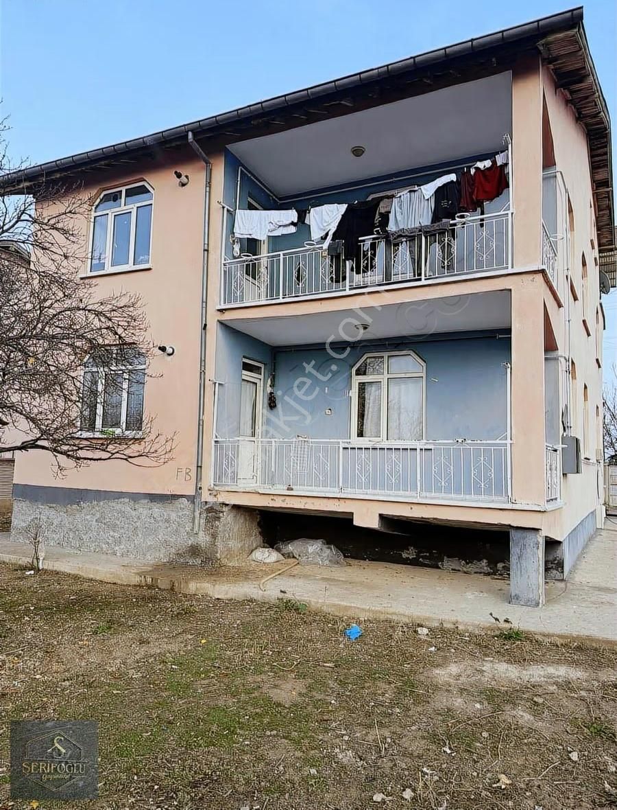 Şerifoğlu Emlak'tan 3+1 Müstakil Tadında İskanlı Daire