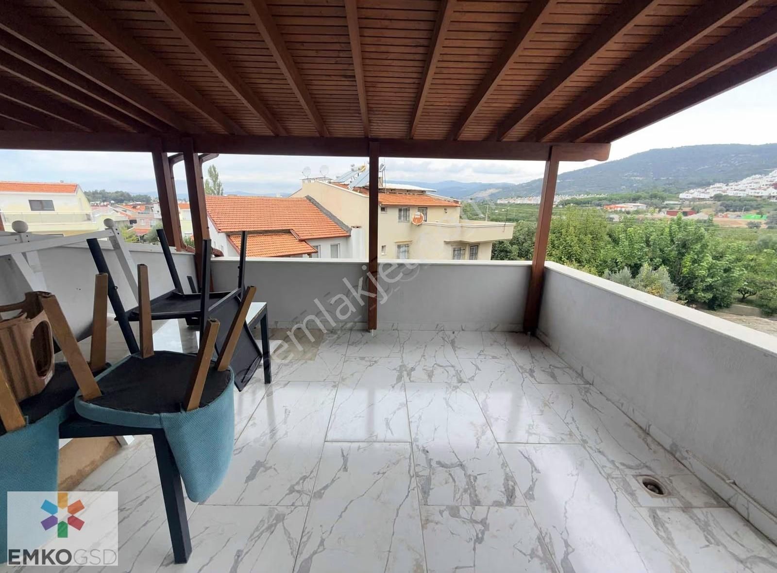 Özderede Denize 350 Metre,bahçeli, Ön Cephe Villa(emko) - Görsel 3