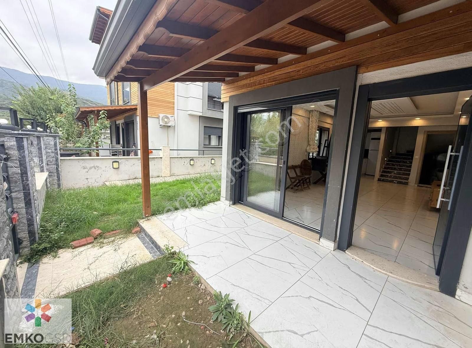 Özderede Denize 350 Metre,bahçeli, Ön Cephe Villa(emko) - Görsel 2