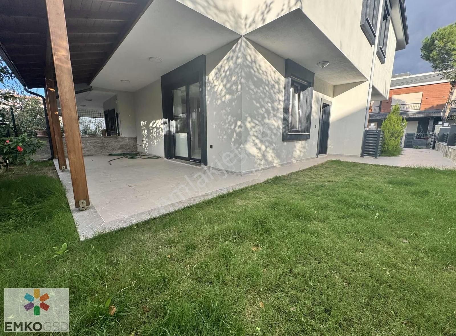 Emkogsd'den Sıfır 4+1 Denize Yürüme Mesafesinde - Görsel 10