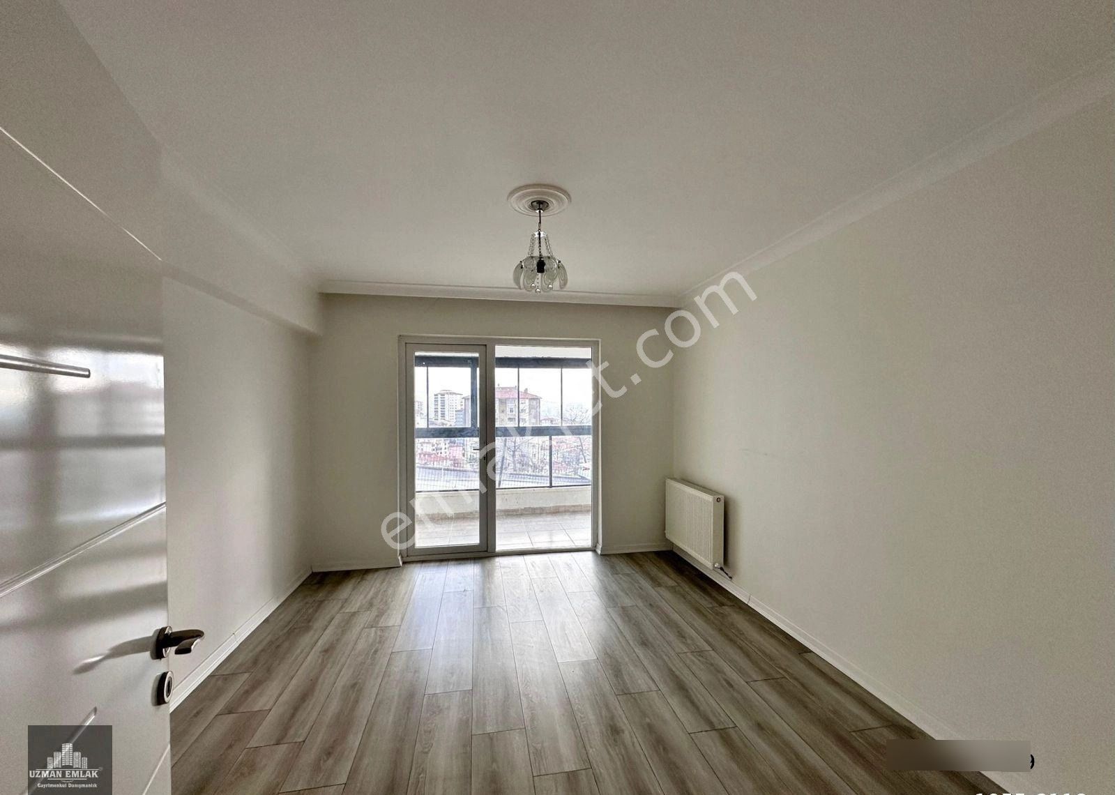 Uzman Emlak Ofisinden Kayalar Mh.de Site İçerisinde Full Yapılı Kapalı Teras Balkonlu 4+1 Daire - Görsel 21