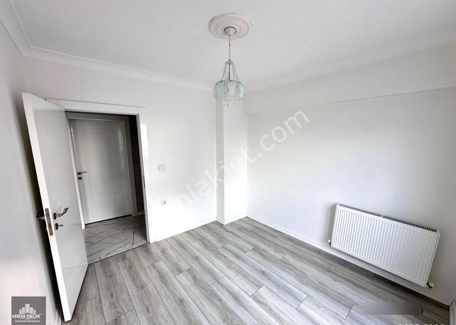 Uzman Emlak Ofisinden Kayalar Mh.de Site İçerisinde Full Yapılı Kapalı Teras Balkonlu 4+1 Daire - Görsel 29